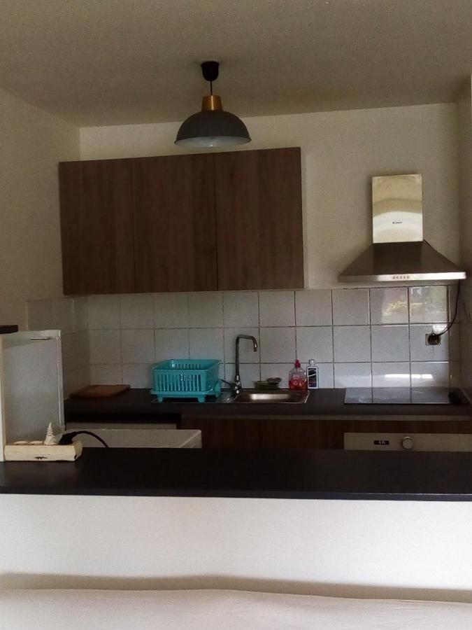 Appartamento Au Meublé des Roches Saint-Gilles-les Bains Esterno foto